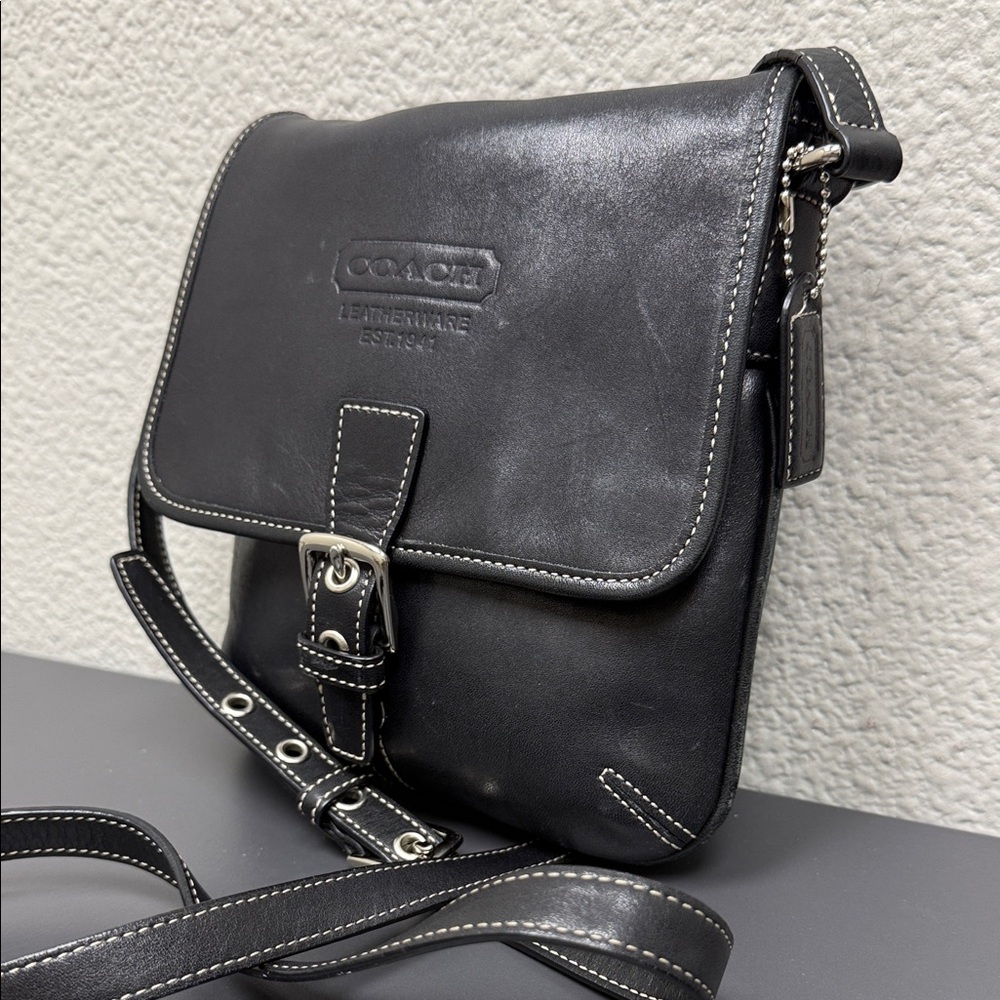 Vintage Coach Black Flap SoHo Leatherwear Messenger/Crossbody